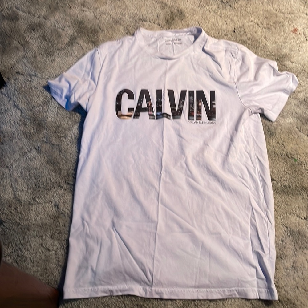 White Calvin Klein jeans tee with lettering never worn